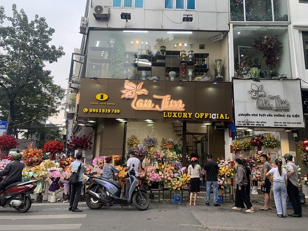 hoa tuoi dat khach du gia tang chong mat hoa tuoi dat khach du gia tang chong mat