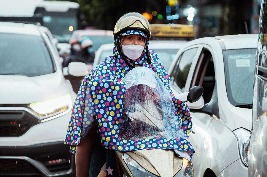 ha noi tro lanh nguoi dan ra duong co ro trong nhieu lop ao am61 ha noi tro lanh nguoi dan ra duong co ro trong nhieu lop ao am61
