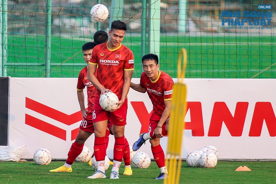 quang hai tro ve tu chau au san sang cung dtvn chinh phuc aff cup 2022 11 quang hai tro ve tu chau au san sang cung dtvn chinh phuc aff cup 2022 11