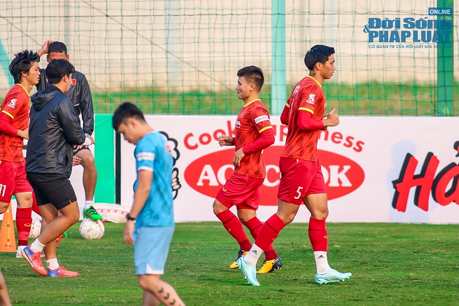 quang hai tro ve tu chau au san sang cung dtvn chinh phuc aff cup 2022 13 quang hai tro ve tu chau au san sang cung dtvn chinh phuc aff cup 2022 13