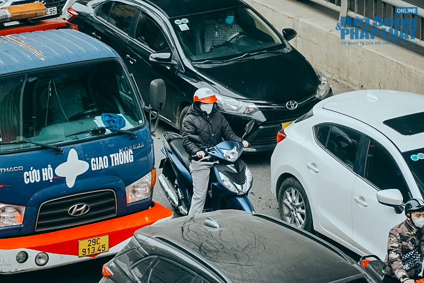 ha noi nguoi dan un un keo nhau ve que nghi tet duong lich 2023 11 ha noi nguoi dan un un keo nhau ve que nghi tet duong lich 2023 11