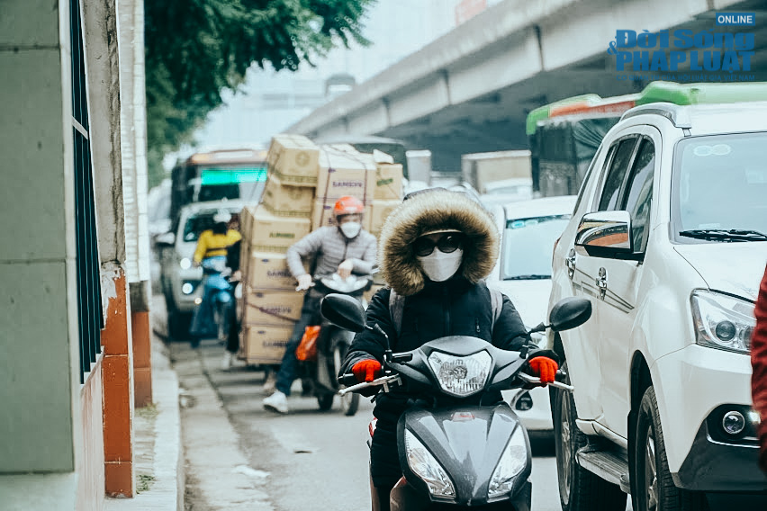 ha noi nguoi dan un un keo nhau ve que nghi tet duong lich 2023 6 ha noi nguoi dan un un keo nhau ve que nghi tet duong lich 2023 6