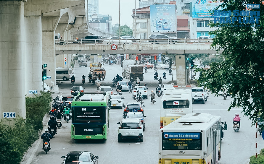 ha noi nguoi dan un un keo nhau ve que nghi tet duong lich 2023 ha noi nguoi dan un un keo nhau ve que nghi tet duong lich 2023