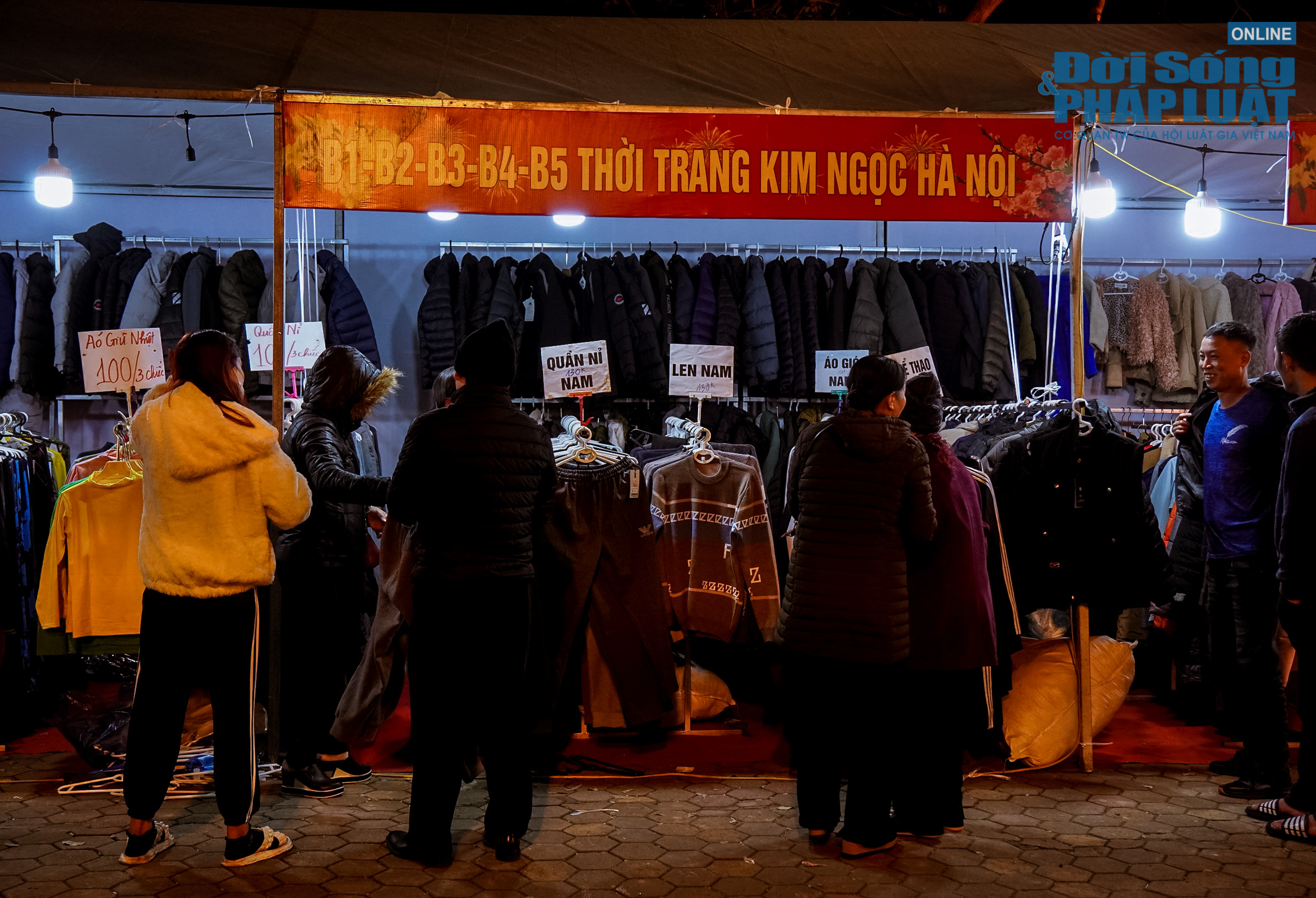 khai truong khong gian pho di bo tran nhan tong 15