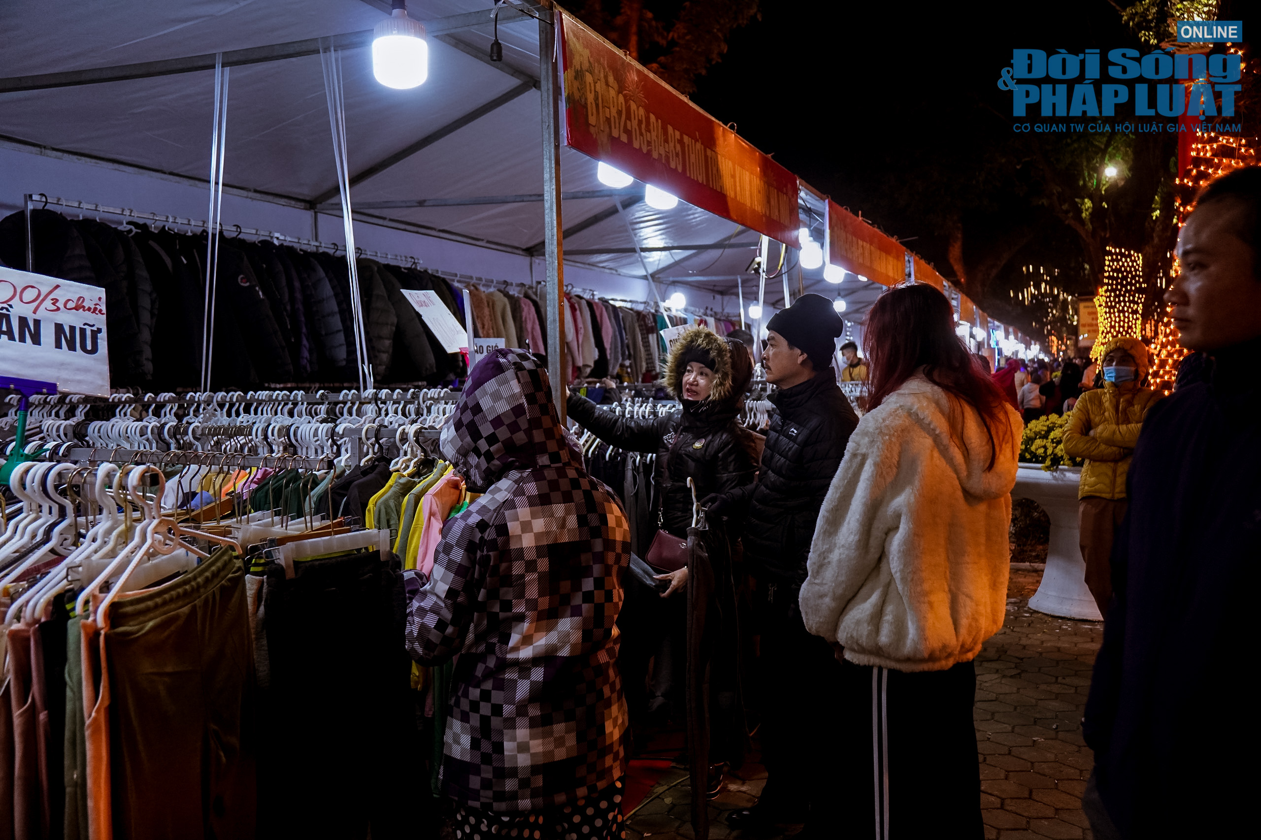 khai truong khong gian pho di bo tran nhan tong 19