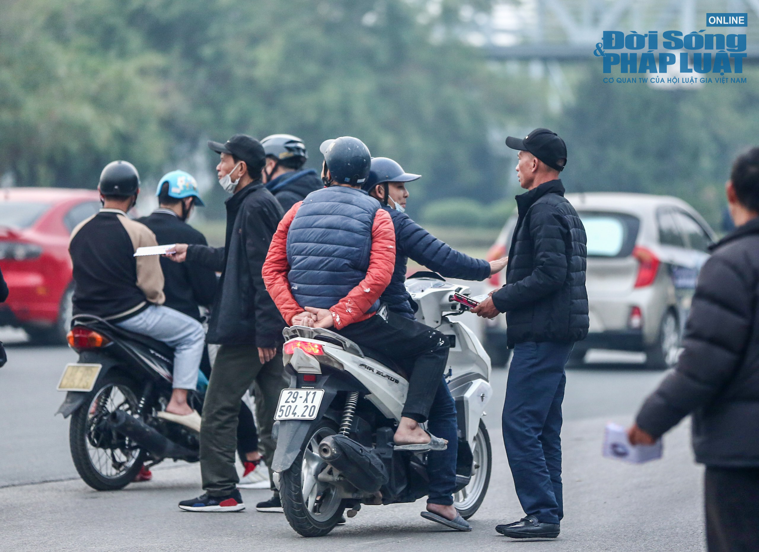 phe ve e am ngay sat gio tran viet nam vs indonesia 10 phe ve e am ngay sat gio tran viet nam vs indonesia 10