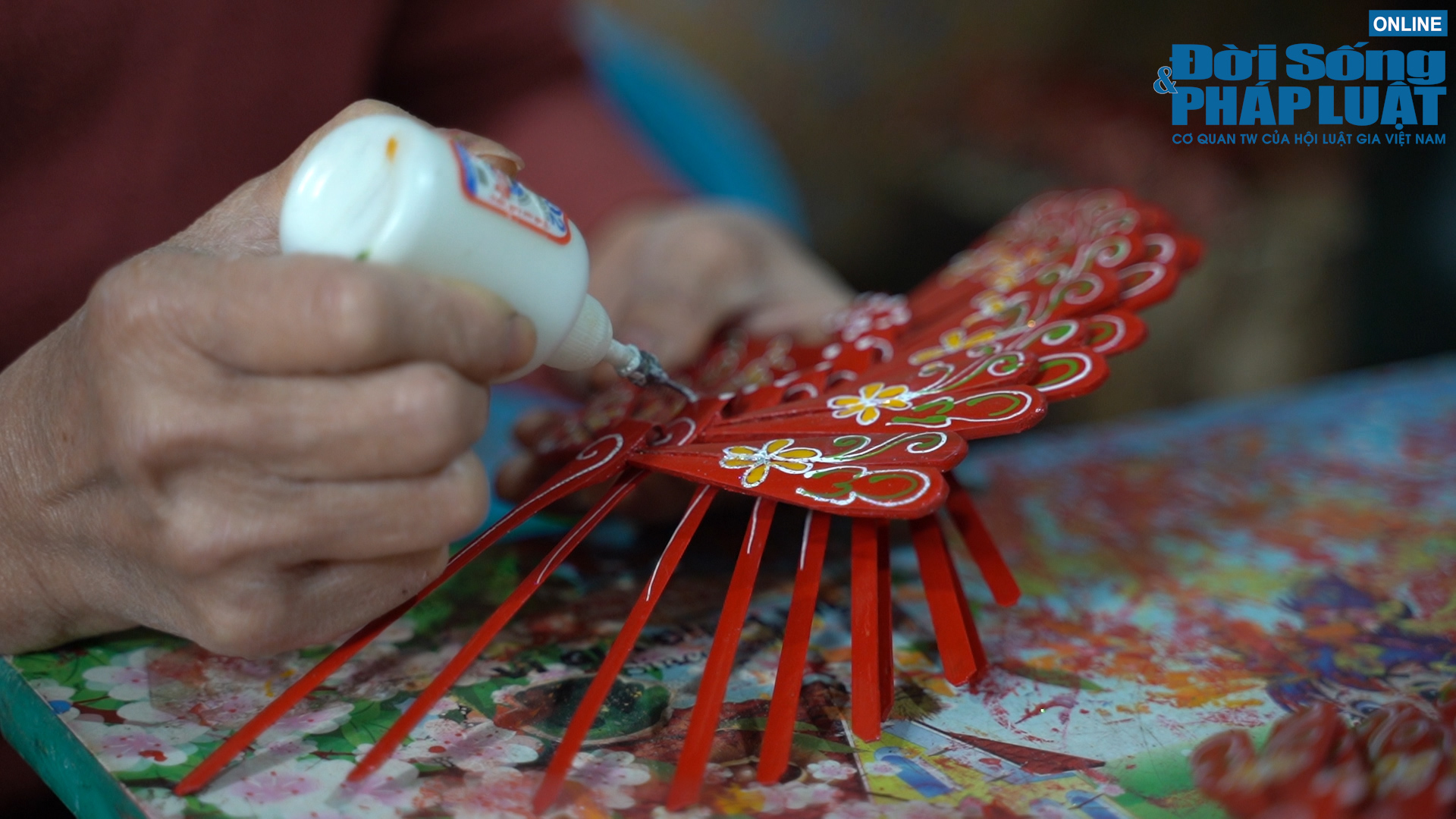 c019000081107still014 c019000081107still014