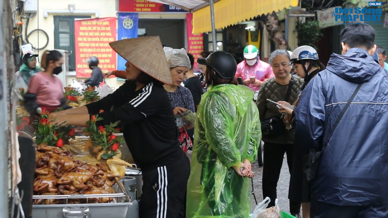 quang loe00012709still014 quang loe00012709still014