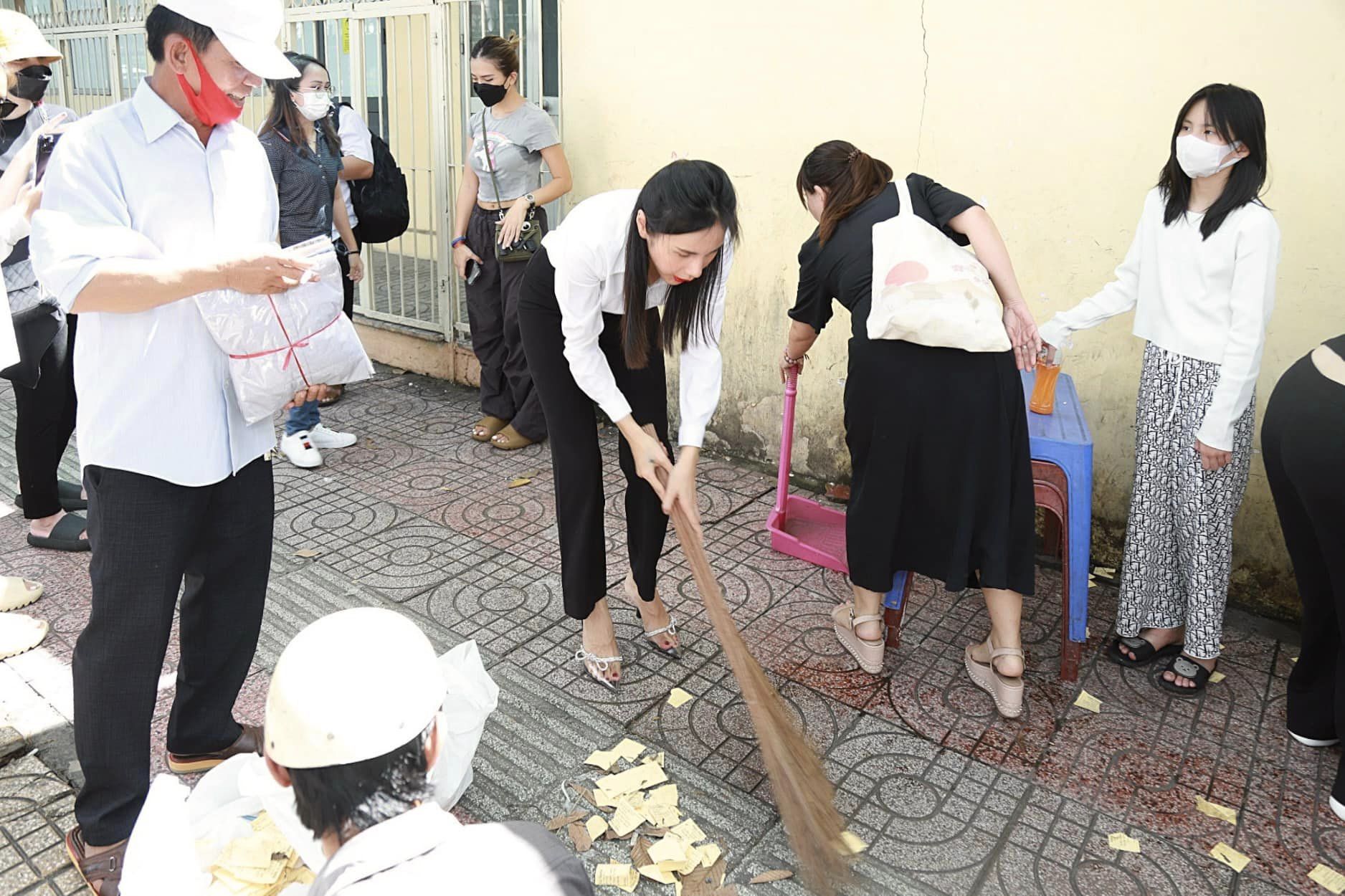 thuy tien2 thuy tien2