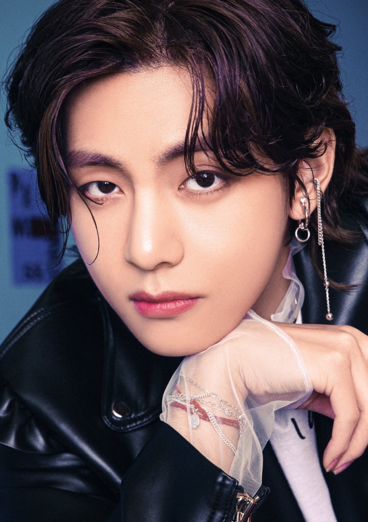 v bts v bts