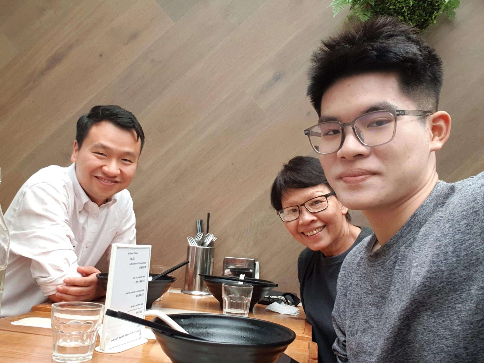 hoang khanh 8 hoang khanh 8