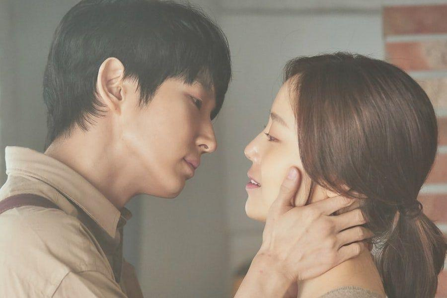 kiss scene in flower of evil