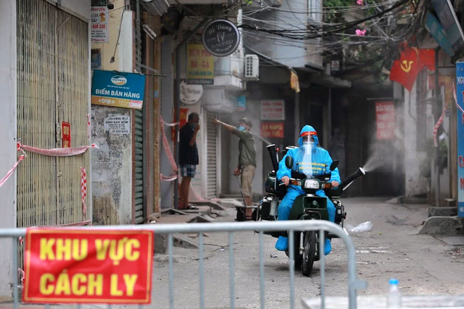 ha noi toan xa ninh hiep thuc hien gian cach tu 10h30 ngay 411 ha noi toan xa ninh hiep thuc hien gian cach tu 10h30 ngay 411
