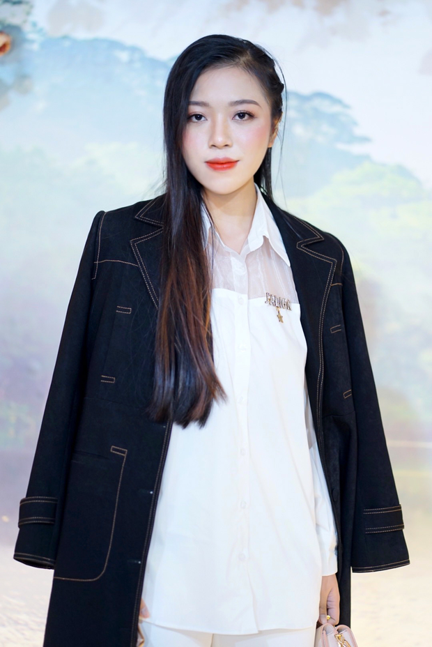 nu thu khoa dh ngoai thuong bai bao khoa hoc dang tren tap chi quoc te 22 tuoi tro thanh ceo dspl 6 nu thu khoa dh ngoai thuong bai bao khoa hoc dang tren tap chi quoc te 22 tuoi tro thanh ceo dspl 6