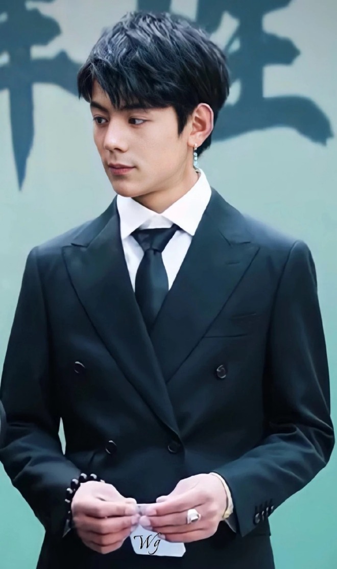 ngo ngang truoc ve dien trai cua chang trai chan bo sau 1 nam noi tieng dspl 3 ngo ngang truoc ve dien trai cua chang trai chan bo sau 1 nam noi tieng dspl 3