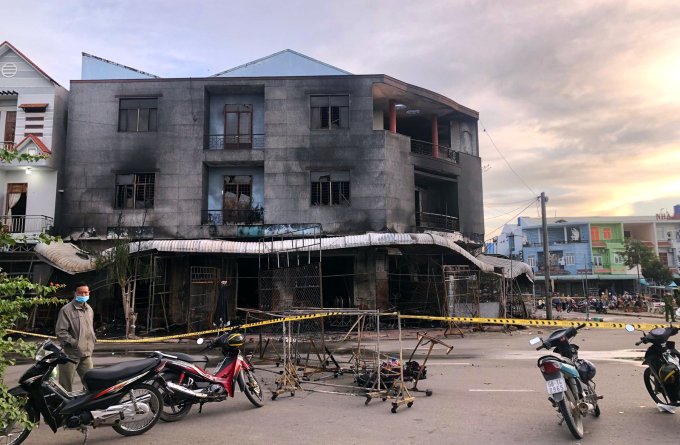 kien giang chay cua hang quan ao vo chong cung 2 con nho tu vong kien giang chay cua hang quan ao vo chong cung 2 con nho tu vong