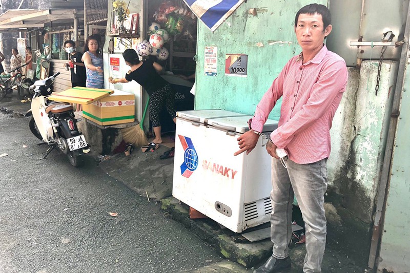 tam giu ga dao chich trom xe may cua nguoi cho binh oxy cho benh nhan covid 19 tam giu ga dao chich trom xe may cua nguoi cho binh oxy cho benh nhan covid 19