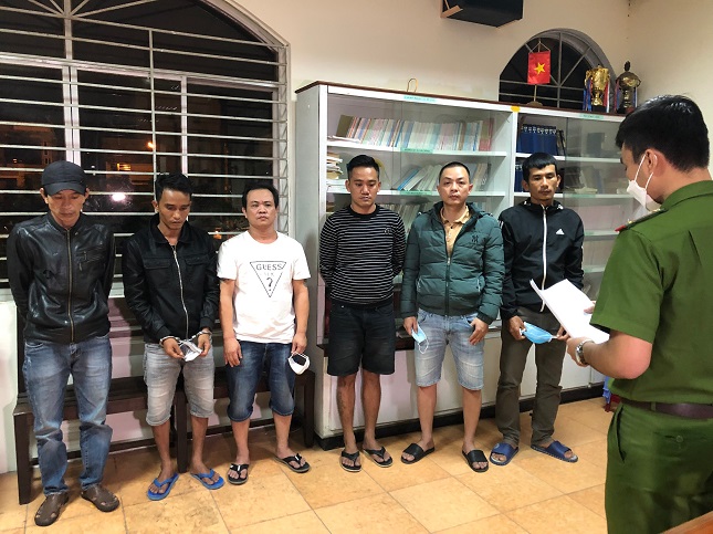 da nang nhom con bac thue tang 22 khach san ven bien tu tap xoc dia da nang nhom con bac thue tang 22 khach san ven bien tu tap xoc dia