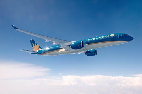 vu may bay vietnam airlines bi doa ban cong an viet nam phoi hop dieu tra