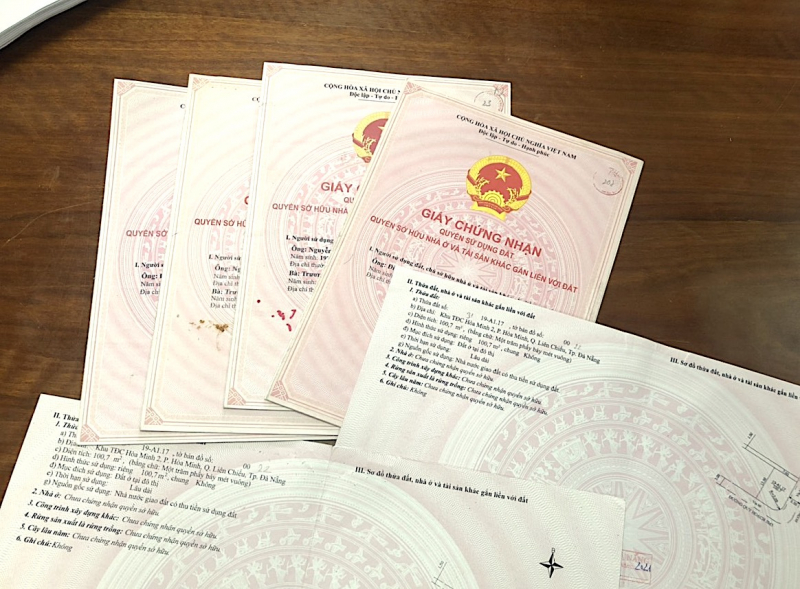 bat 6 nguoi trong duong day danh trao so hong he lo chieu qua mat cong chung vien bat 6 nguoi trong duong day danh trao so hong he lo chieu qua mat cong chung vien