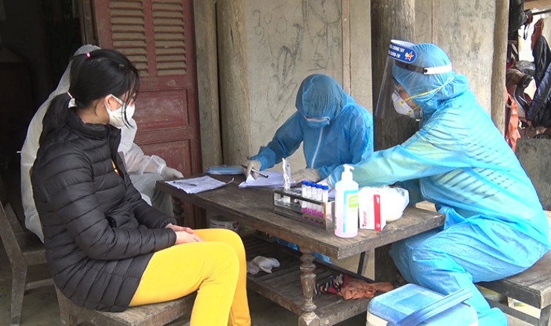 nguoi ve tuyen quang dip tet phai tu xet nghiem covid 19