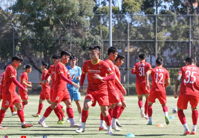 hlv park hang seo uu ai dac biet voi cdv truoc tran gap australia hlv park hang seo uu ai dac biet voi cdv truoc tran gap australia