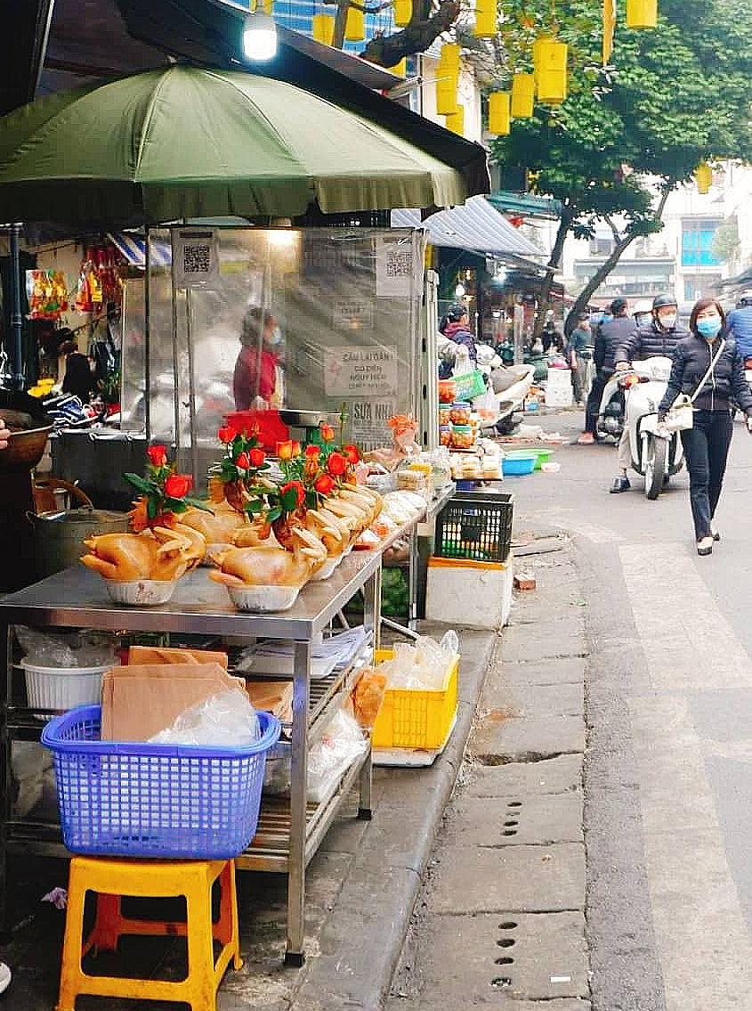tet ong cong ong tao ga ngam hoa hong dat khach o khu cho nha giau 7 tet ong cong ong tao ga ngam hoa hong dat khach o khu cho nha giau 7