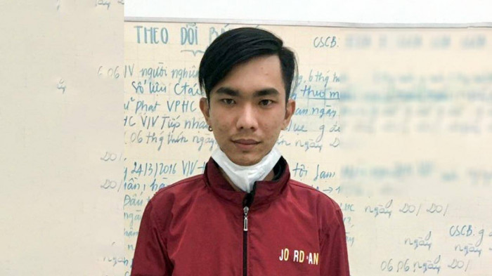 dap vao xe may dang luu thong toc do cao hau qua 2 nguoi tu vong dap vao xe may dang luu thong toc do cao hau qua 2 nguoi tu vong