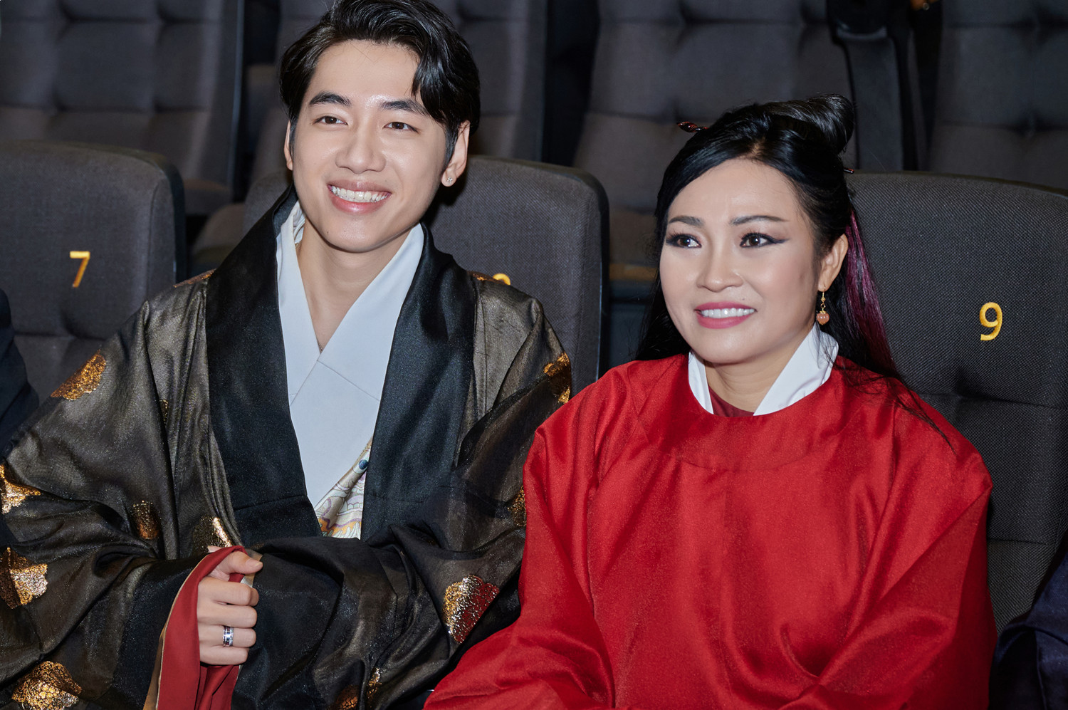 ca si phuong thanh nhan k icm la con nuoi hua giup con trai vuot qua ap luc cuoc song ca si phuong thanh nhan k icm la con nuoi hua giup con trai vuot qua ap luc cuoc song