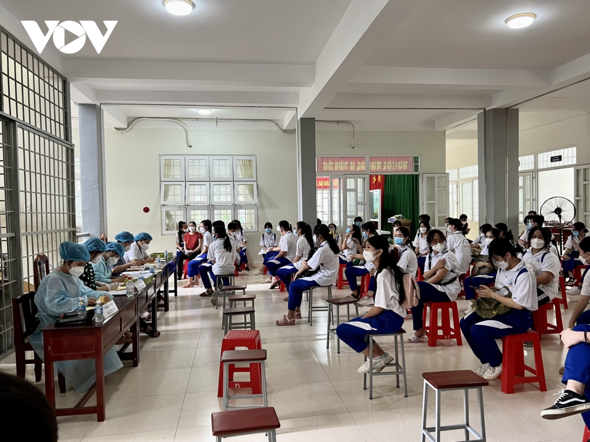 so f0 co lien quan truong hoc tang vot phu huynh ben tre lo lang