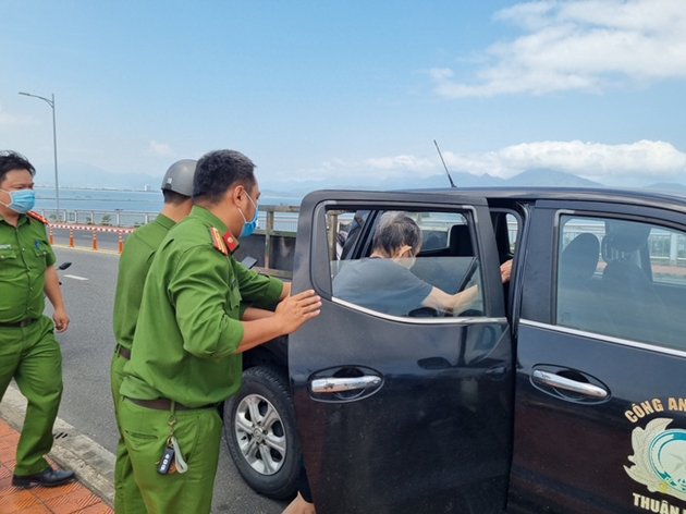 cu ong 86 tuoi khong muon thanh ganh nang cho con chau dinh nhay cau tu tu cu ong 86 tuoi khong muon thanh ganh nang cho con chau dinh nhay cau tu tu