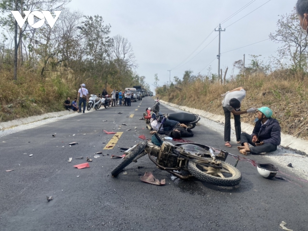 gia lai lam ro nguyen nhan tai nan nghiem trong khien 3 nguoi tu vong gia lai lam ro nguyen nhan tai nan nghiem trong khien 3 nguoi tu vong