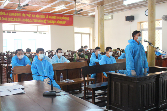 vu song ga lon nhat tai an giang xet xu ut ga va 42 dan em vu song ga lon nhat tai an giang xet xu ut ga va 42 dan em