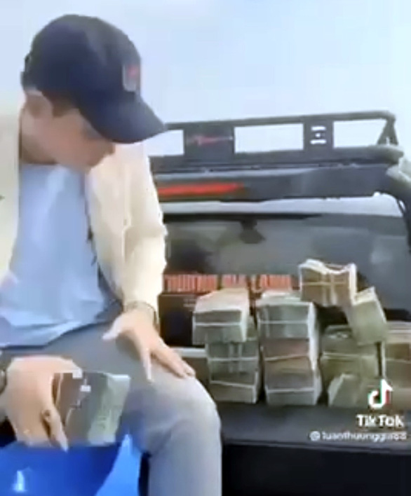 ba ria vung tau cong an lam viec voi thanh nien tha tien cho dat an