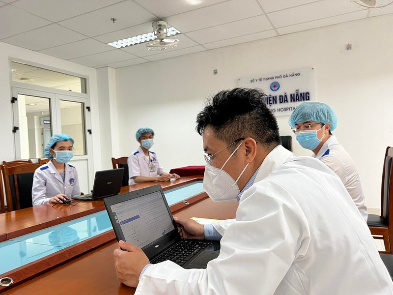 gan 1000 y bac si tinh nguyen vien da nang tiep suc f0 dieu tri tai nha