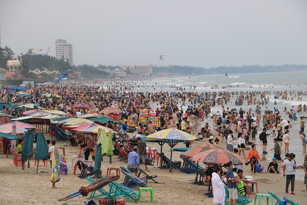 vung tau du khach nuom nuop di tam bien cac diem vui choi hoat dong het cong suat 3 vung tau du khach nuom nuop di tam bien cac diem vui choi hoat dong het cong suat 3