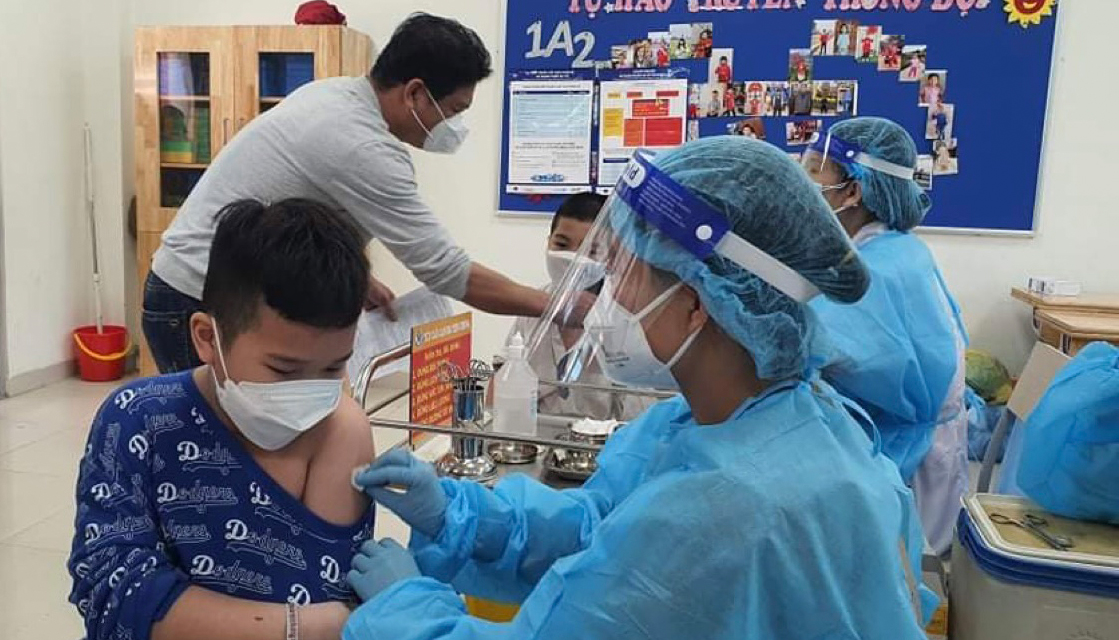 ha noi co them 104000 lieu vac xin moderna cho tre tiep tuc tiem