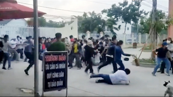 nguoi dan chen lan lam thu tuc dat dai ubnd binh phuoc chi dao khan