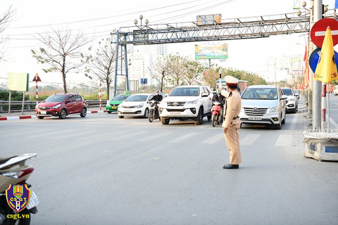 cuc canh sat giao thong khuyen cao tham gia giao thong khi dien ra sea games 31 cuc canh sat giao thong khuyen cao tham gia giao thong khi dien ra sea games 31