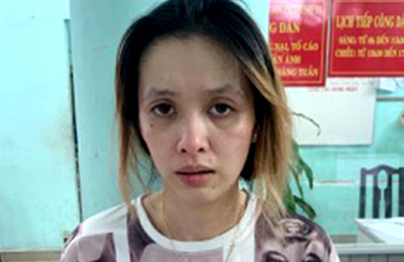 gia lam khach sop chuyen len mang dat tui lv dep gucci de lua dao gia lam khach sop chuyen len mang dat tui lv dep gucci de lua dao