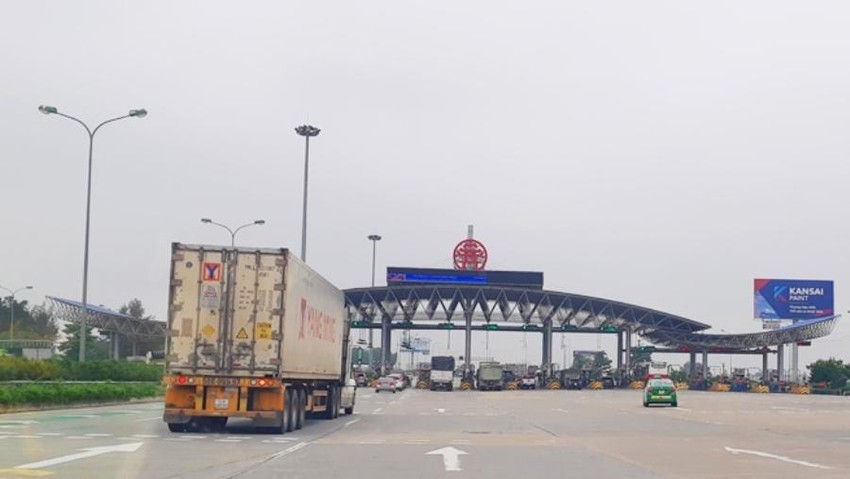 cac tinh phai chiu trach nhiem truoc thu tuong neu cham trien khai thu phi khong dung