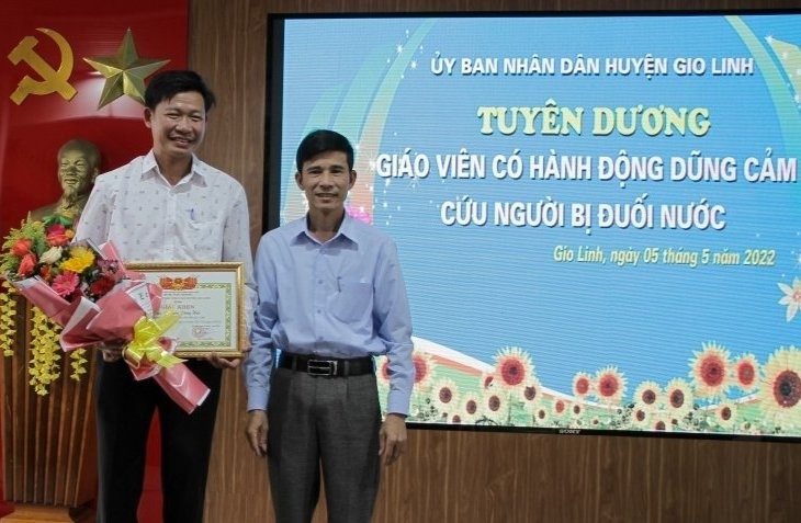 thay giao o quang tri dung cam lao xuong bien cuu nguoi bi duoi nuoc thay giao o quang tri dung cam lao xuong bien cuu nguoi bi duoi nuoc
