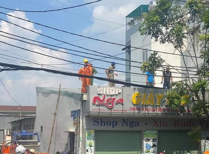 tphcm di tia cay thue nguoi dan ong hon 60 tuoi bi dien giat tu vong tphcm di tia cay thue nguoi dan ong hon 60 tuoi bi dien giat tu vong