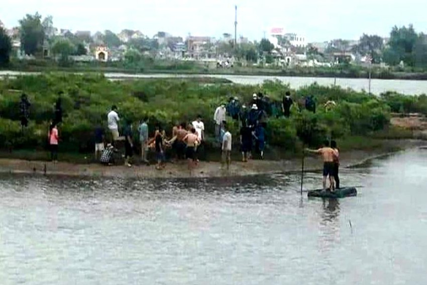 di tam ho chua nuoc san xuat muoi hoc sinh lop 10 tu vong thuong tam