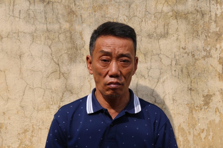doi giay to dat bat thanh chong tam xang vao nguoi vo roi dung sung doa giet doi giay to dat bat thanh chong tam xang vao nguoi vo roi dung sung doa giet
