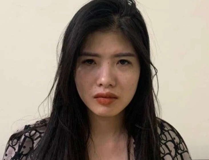 kieu nu ban ma tuy luc nua dem gap ngay cong an kieu nu ban ma tuy luc nua dem gap ngay cong an