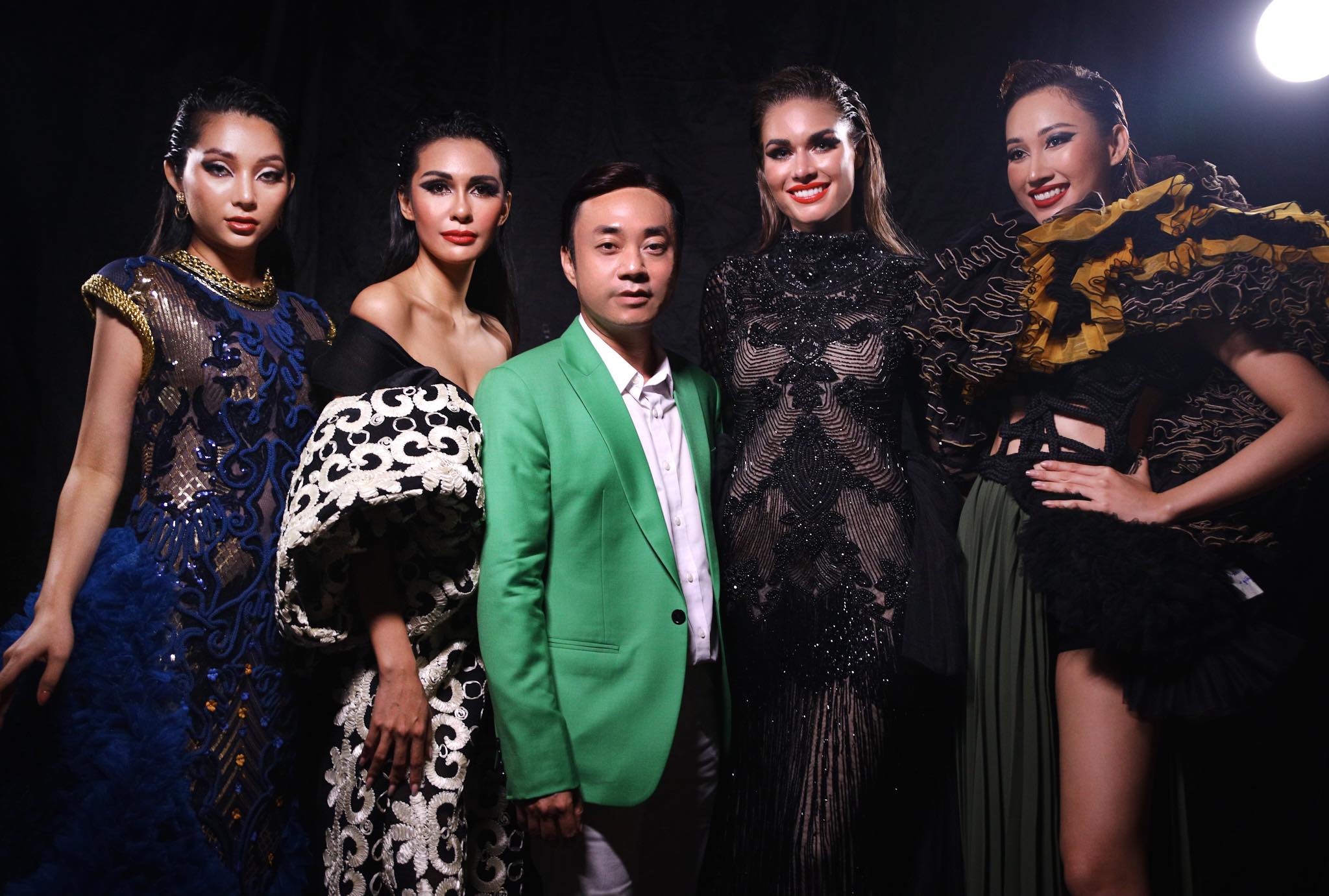 doan hong trang rang ro ben miss earth va miss global the gioi1 doan hong trang rang ro ben miss earth va miss global the gioi1