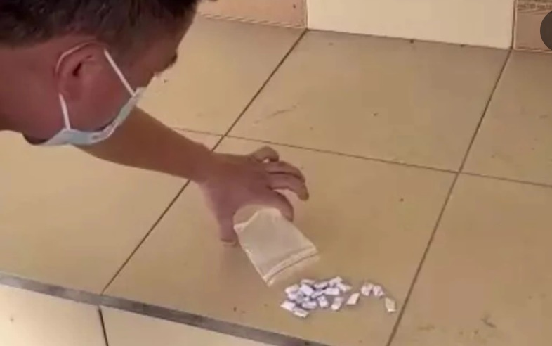 hai duong con nghien ngang nhien vao trung tam y te huyen ban ma tuy hai duong con nghien ngang nhien vao trung tam y te huyen ban ma tuy