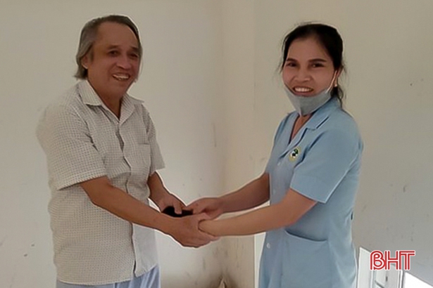 nhat duoc vi tien nu ho ly tra lai cho benh nhan