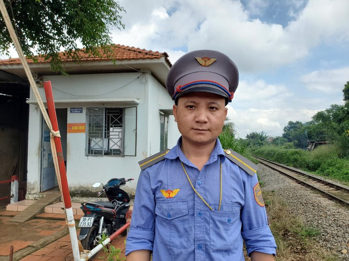 loi ke cua nguoi hung cuu nguoi thoat chet tren duong ray loi ke cua nguoi hung cuu nguoi thoat chet tren duong ray